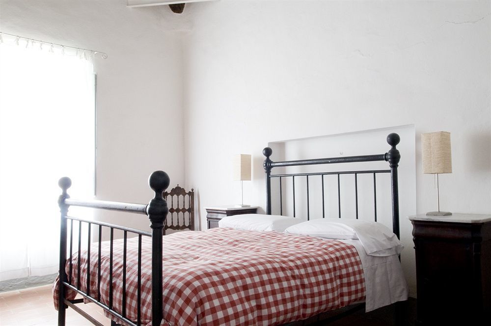 Fattoria Di Bacchereto - Guest House المظهر الخارجي الصورة